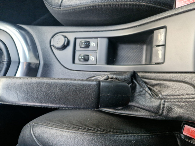 Peugeot Peugeot 308 CC  2.0 HDi FAP Féline