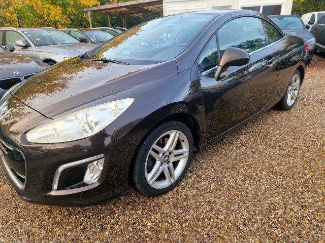 Peugeot Peugeot 308 CC  2.0 HDi FAP Féline