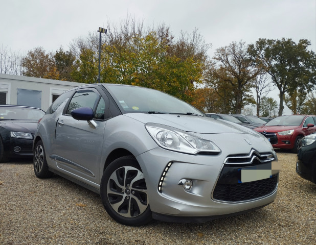 Citroën Citroën DS3 E-HDI90 AIRDREAM RED EDITION