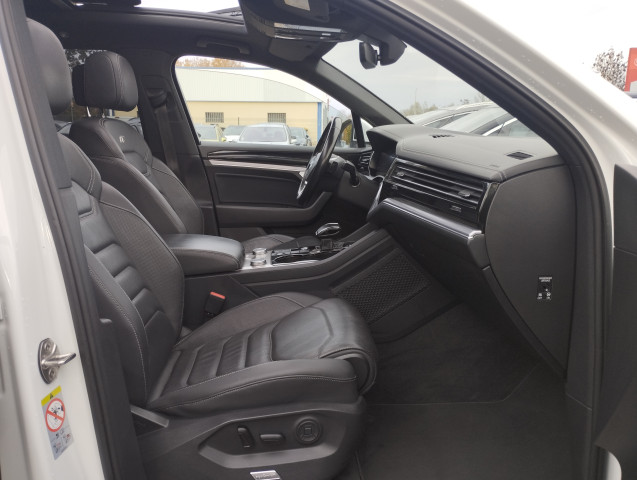 Volkswagen Volkswagen Touareg 3.0 V6 TDI 286 R-LINE 