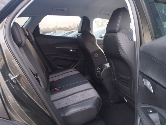 Peugeot Peugeot 3008 II 1.6 BlueHDi 120ch Allure Business S&S EAT6