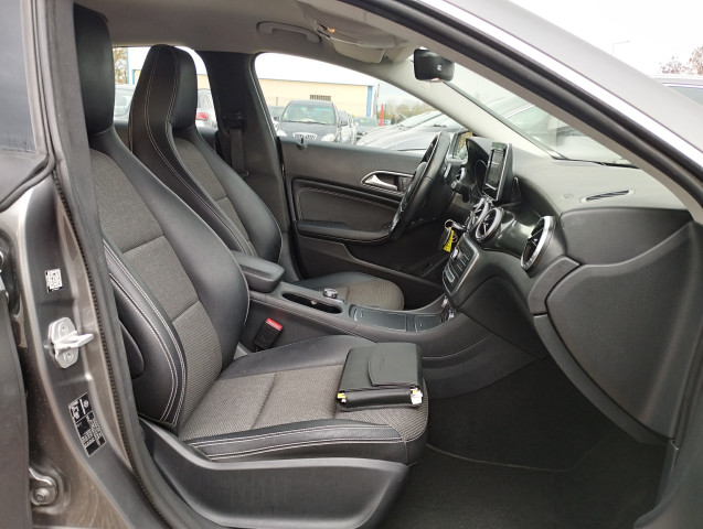 Mercedes-Benz Mercedes-Benz CLA SHOOTING BRAKE 200 D 