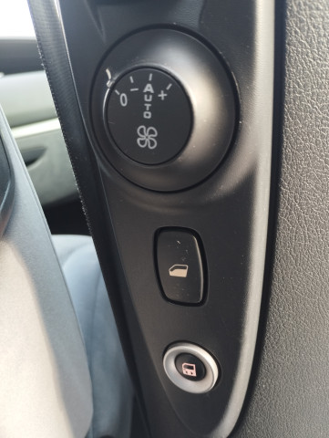 Peugeot Peugeot 807  2.0 HDi136 Premium FAP