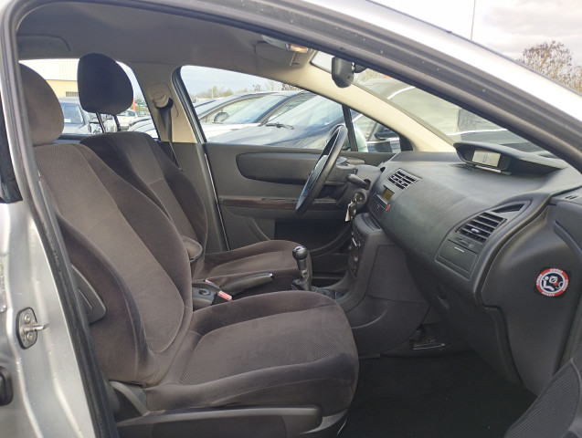 Citroën Citroën C4 1.6 HDI 110 CV SEDAN