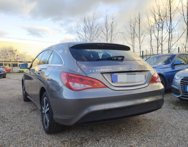 Mercedes-Benz Mercedes-Benz CLA SHOOTING BRAKE 200 D 