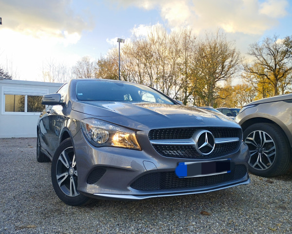 Mercedes-Benz Mercedes-Benz CLA SHOOTING BRAKE 200 D 