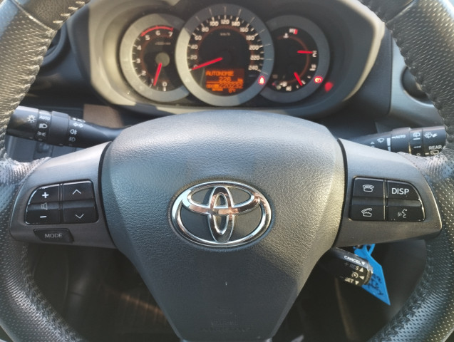 Toyota Toyota RAV4 III 150 D-4D FAP Life 4WD