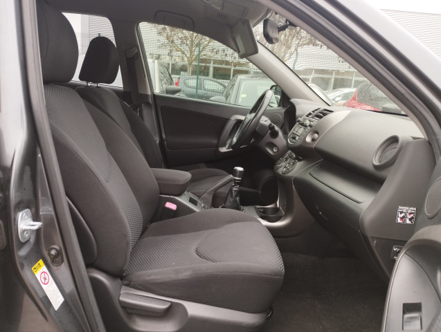 Toyota Toyota RAV4 III 150 D-4D FAP Life 4WD