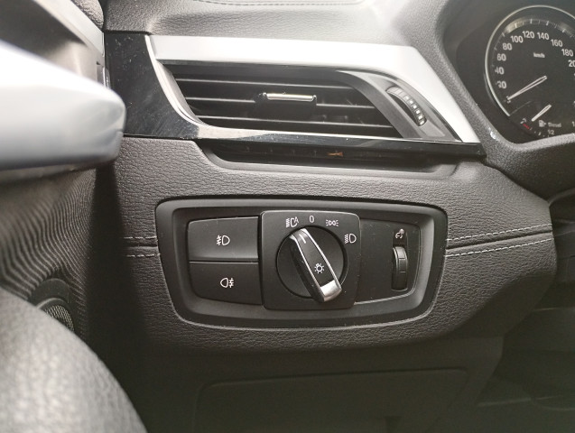 BMW BMW X2  sDrive18dA 150ch Business Design