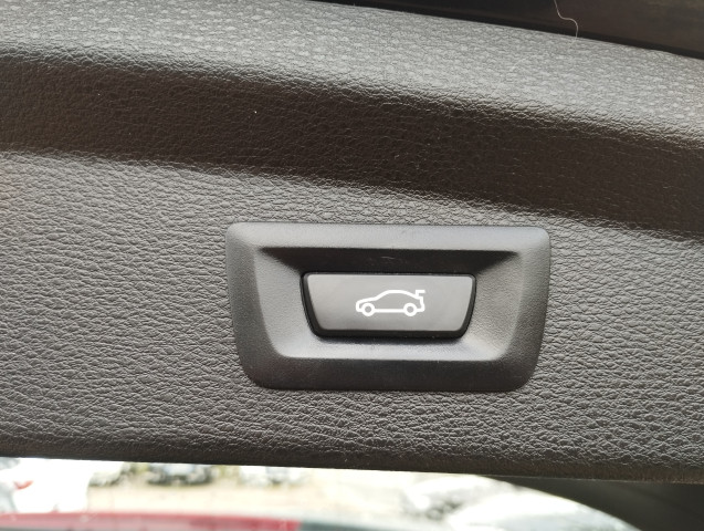 BMW BMW X2  sDrive18dA 150ch Business Design