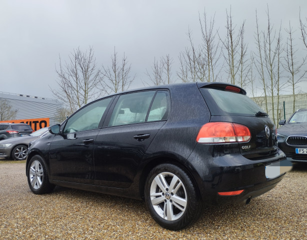 Volkswagen Volkswagen Golf VI 1.6 TDI 105 BLUEMOTION TECHNOLOGY MATCH
