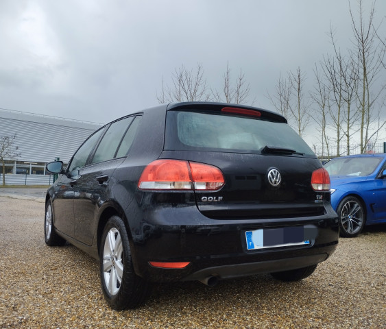 Volkswagen Volkswagen Golf VI 1.6 TDI 105 BLUEMOTION TECHNOLOGY MATCH