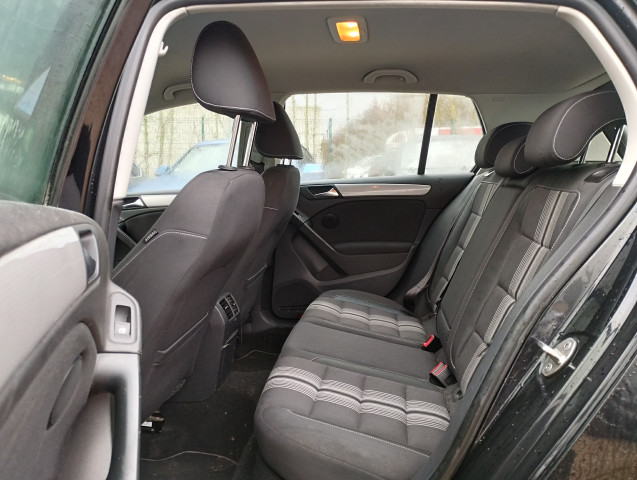 Volkswagen Volkswagen Golf VI 1.6 TDI 105 BLUEMOTION TECHNOLOGY MATCH