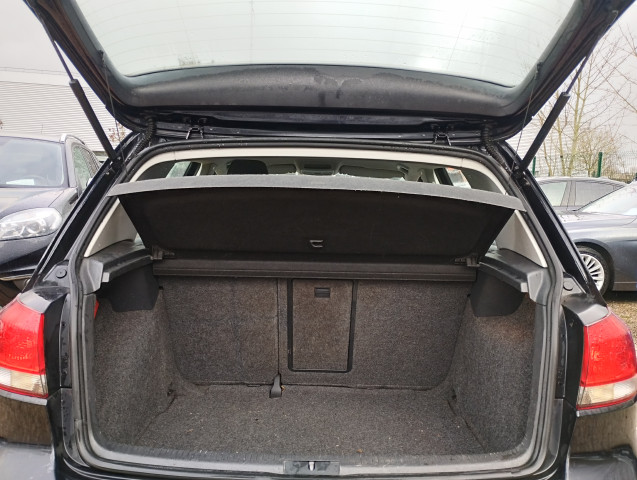 Volkswagen Volkswagen Golf VI 1.6 TDI 105 BLUEMOTION TECHNOLOGY MATCH