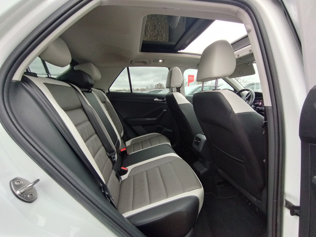 Volkswagen Volkswagen T-Roc  2.0 TDI 150ch Carat 4Motion DSG7