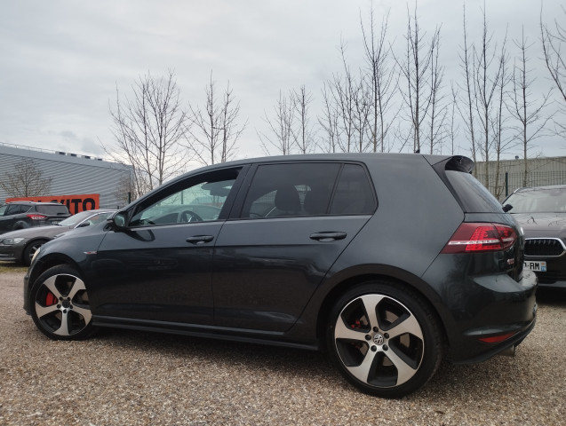 Volkswagen Volkswagen Golf VII 2.0 TSI 230 BlueMotion Technology GTI Performance 5p