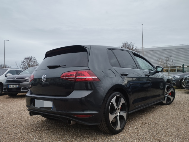 Volkswagen Volkswagen Golf VII 2.0 TSI 230 BlueMotion Technology GTI Performance 5p