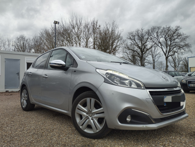 Peugeot Peugeot 208  1.2 PureTech 82ch Style 5p