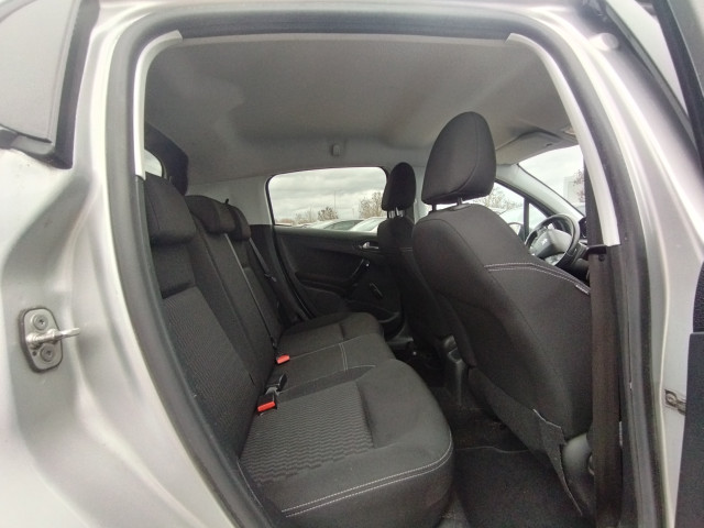 Peugeot Peugeot 208  1.2 PureTech 82ch Style 5p
