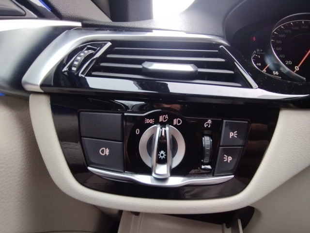 BMW BMW Série 5 M550D (G30) xDrive 3.0  400 CV BVA8