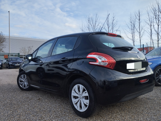 Peugeot Peugeot 208 1.4 HDI ACTIVE