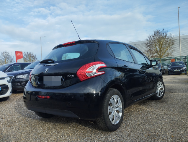 Peugeot Peugeot 208 1.4 HDI ACTIVE