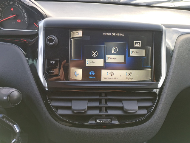 Peugeot Peugeot 208 1.4 HDI ACTIVE