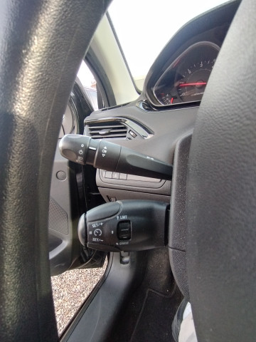 Peugeot Peugeot 208 1.4 HDI ACTIVE