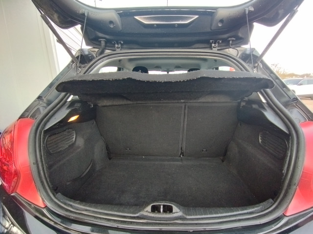 Peugeot Peugeot 208 1.4 HDI ACTIVE