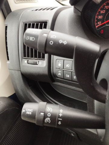 Peugeot Peugeot Boxer II 2.2 e-HDi 130 Combi 330 L1H1 Active 9pl