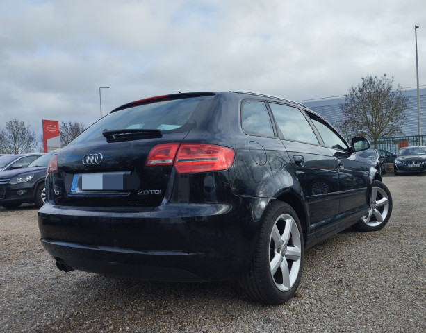 Audi Audi A3 2.0 TDI 140 S-Tronic6 BUSINESS LINE