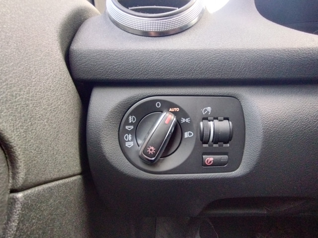 Audi Audi A3 2.0 TDI 140 S-Tronic6 BUSINESS LINE