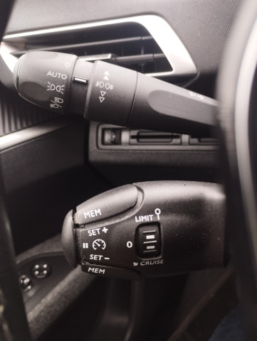 Renault Renault Captur I (J87) 1.2 TCe 120ch energy Intens