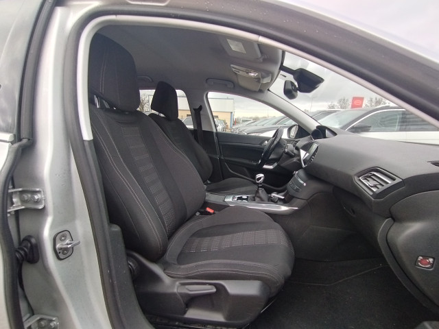 Peugeot Peugeot 308 II 1.6 BlueHDi 120ch Allure S&S 5p