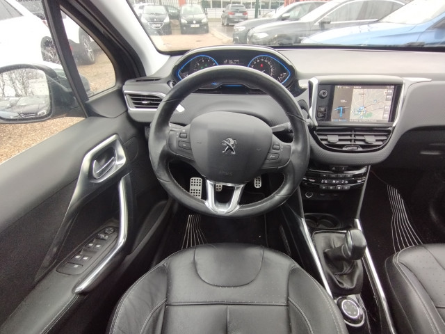 Peugeot Peugeot 2008  1.6 VTi Féline Titane