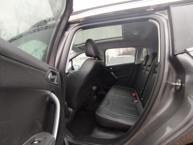 Peugeot Peugeot 2008  1.6 VTi Féline Titane