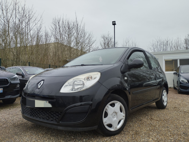 Renault Renault Twingo II (C44) 1.2 16v 75ch Helios Quickshift