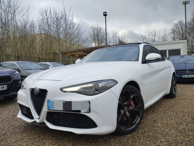 Alfa-Romeo Alfa-Romeo Giulia 2.2 JTD 210ch Veloce Q4 AT8