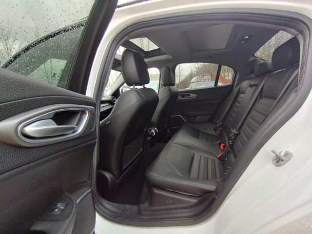 Alfa-Romeo Alfa-Romeo Giulia  2.2 JTD 210ch Veloce Q4 AT8