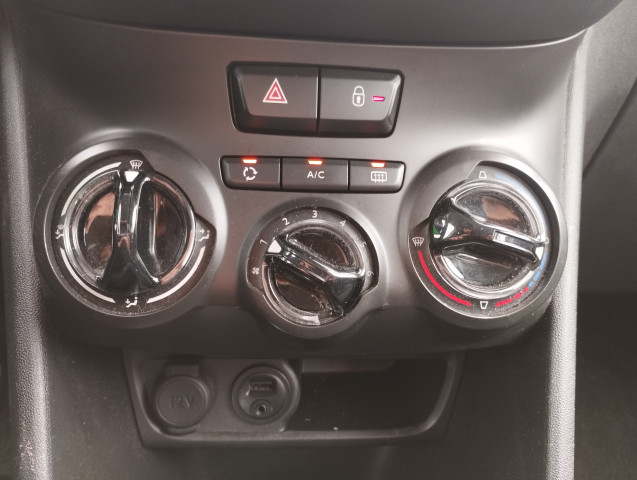 Peugeot Peugeot 208  1.6 BlueHDi 100ch Active Business S&S 5p