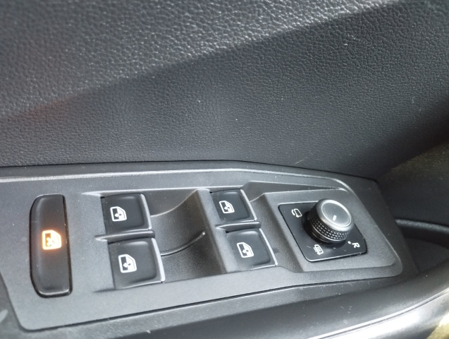 Volkswagen Volkswagen T-Roc 1.6 TDI 115 CV 