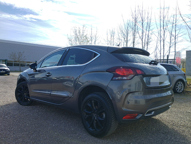 DS DS  4 2.0 BlueHDi EAT8 180 CH SPORT