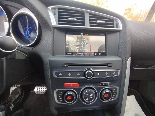 DS DS  4 2.0 BlueHDi EAT8 180 CH SPORT