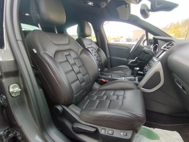 DS DS  4 2.0 BlueHDi EAT8 180 CH SPORT