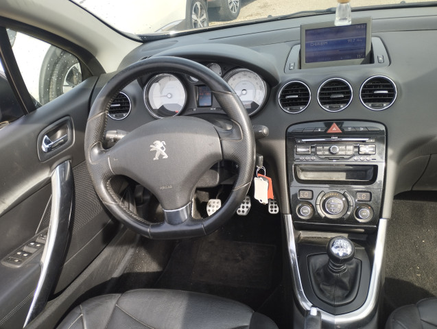 Peugeot Peugeot 308 CC  2.0 HDi FAP Féline