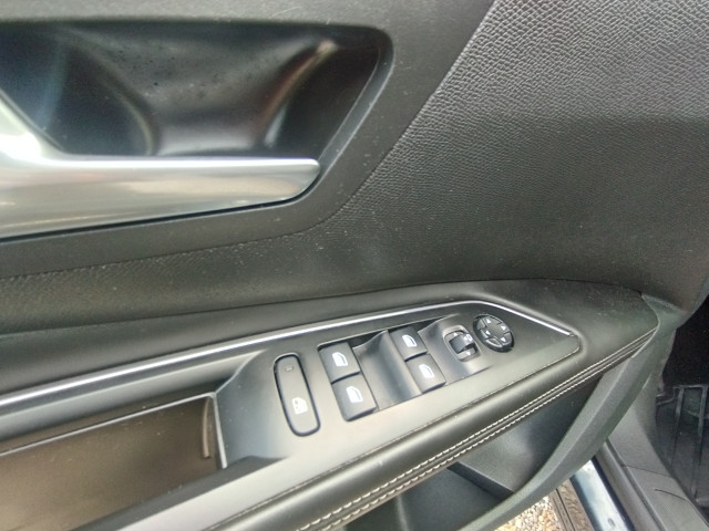 Peugeot Peugeot 5008 II 1.6 BlueHDi 120ch Allure S&S EAT6