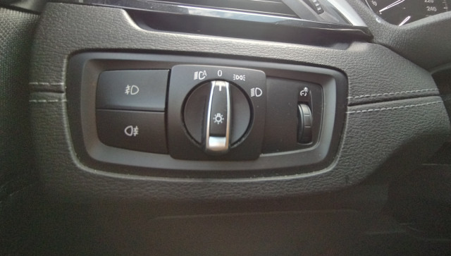 BMW BMW X2  sDrive18dA 150ch Business Design