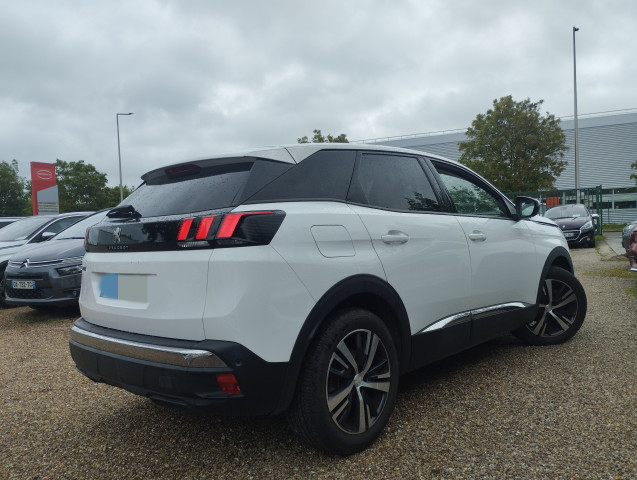 Peugeot Peugeot 3008 BLUEHDI 130CH S&S EAT8 ALLURE