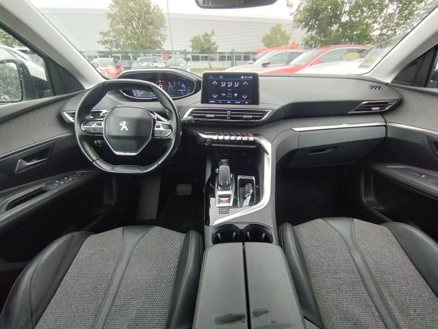 Peugeot Peugeot 3008 BLUEHDI 130CH S&S EAT8 ALLURE