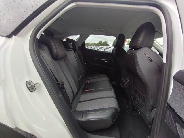 Peugeot Peugeot 3008 BLUEHDI 130CH S&S EAT8 ALLURE